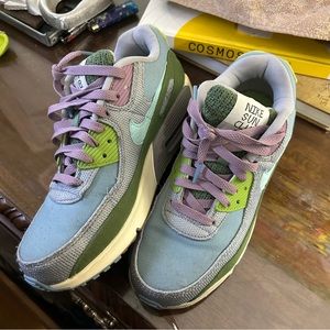 Nike airman sun club